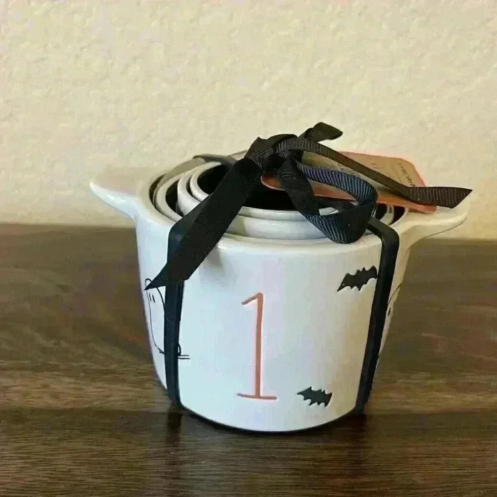 NEW Rae Dunn Snoopy Peanuts Halloween Decor Measuring Cups Set of 4 NWT ghosts